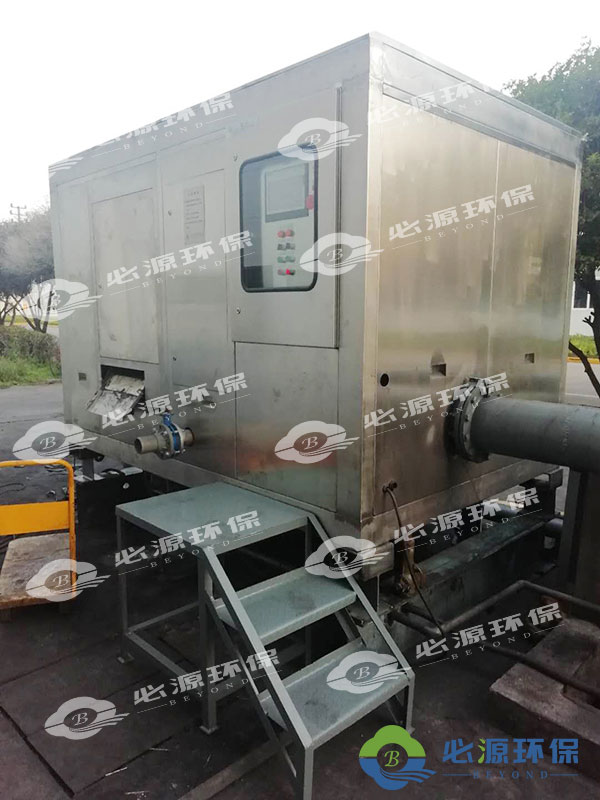 鐵氧體磁性材料廢水專用瞬分凈水機介紹